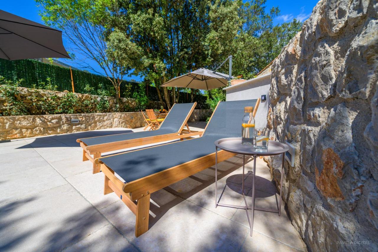 Вілла Stone House Leani Sveti Jakov Екстер'єр фото