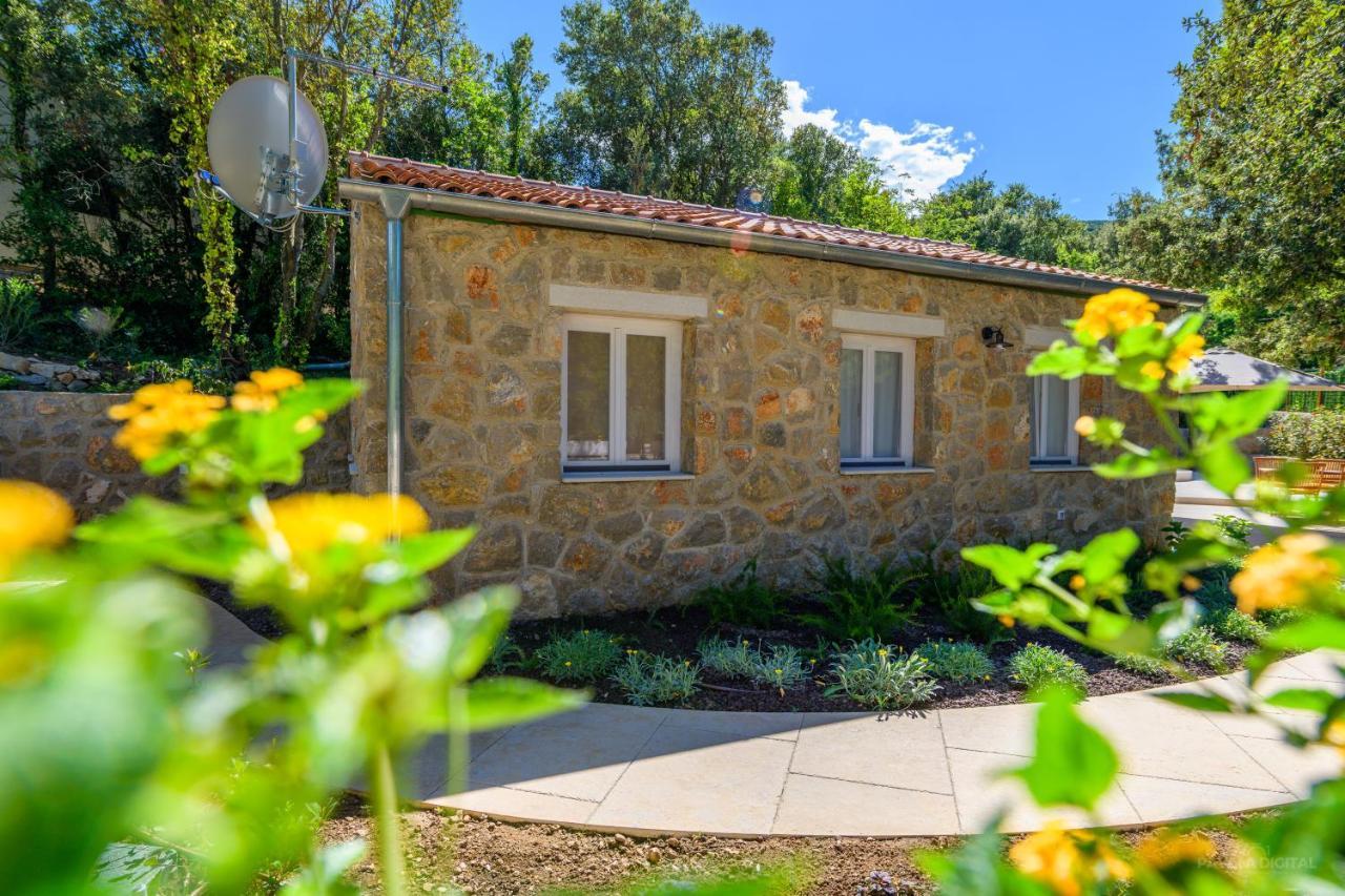 Вілла Stone House Leani Sveti Jakov Екстер'єр фото